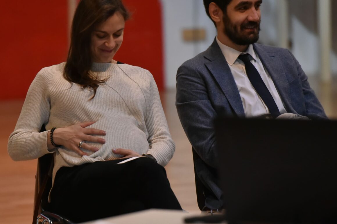 una coppia in attesa